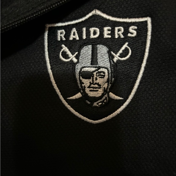 NFL RAIDERS SWEARSHIRT - Picture 2 of 7